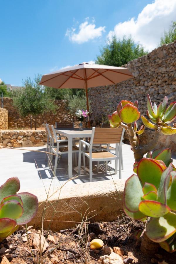 Si-Ku Holiday Home With Private Pool And Hot Tub Xagħra Exteriör bild