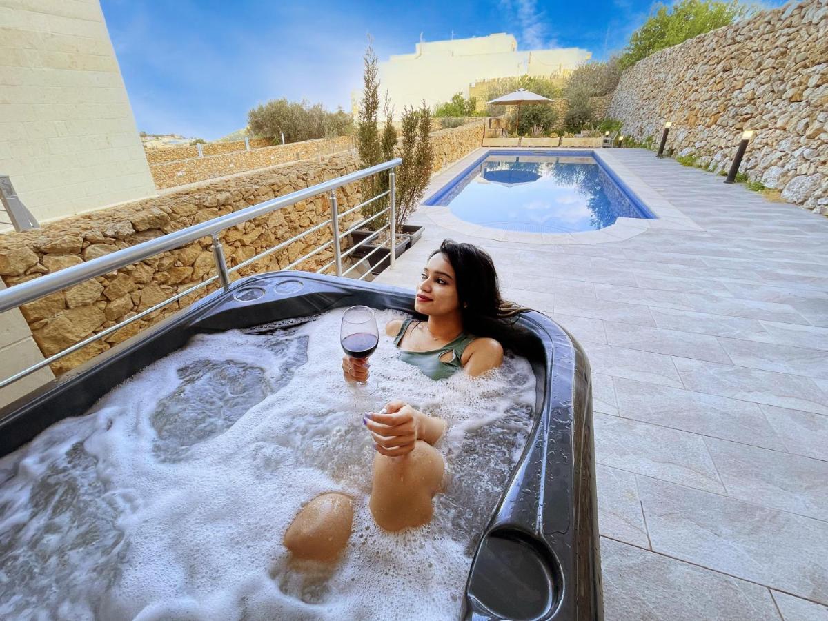 Si-Ku Holiday Home With Private Pool And Hot Tub Xagħra Exteriör bild